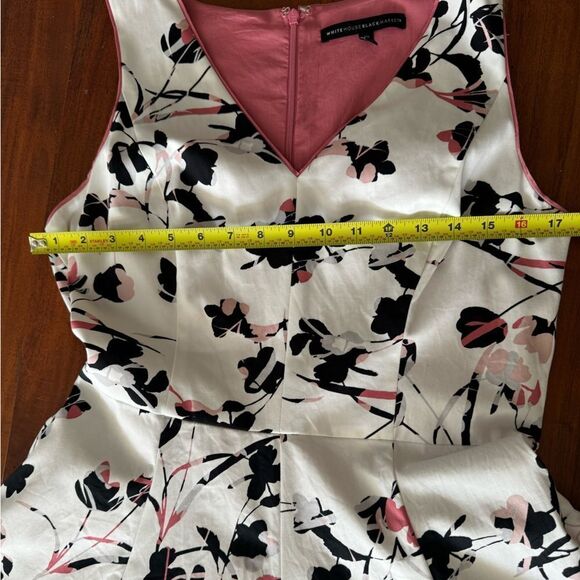 WHBM 570259114
SL Vnk Cotton Sateen FNF
COLOR
Ecru w Goddess Pink - Picture 13 of 16